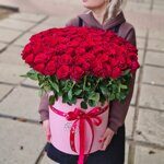 Большая коробка со 101  красной розой