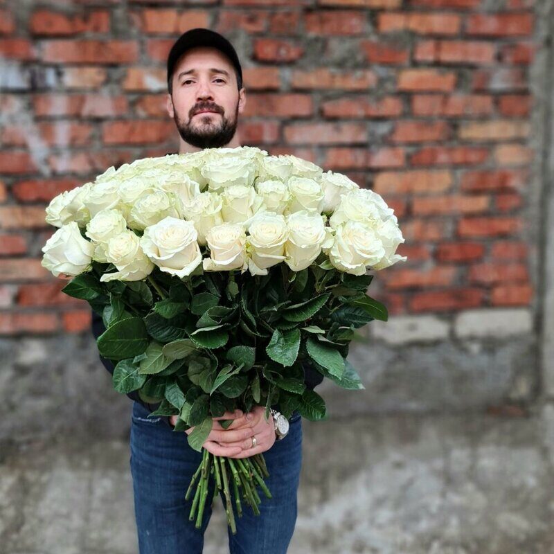 51  крупная белая роза (60 см)