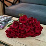 Красные розы (Эквадор,Голландия) Freedom,Explorer,Tinto,Sexi red (70см)