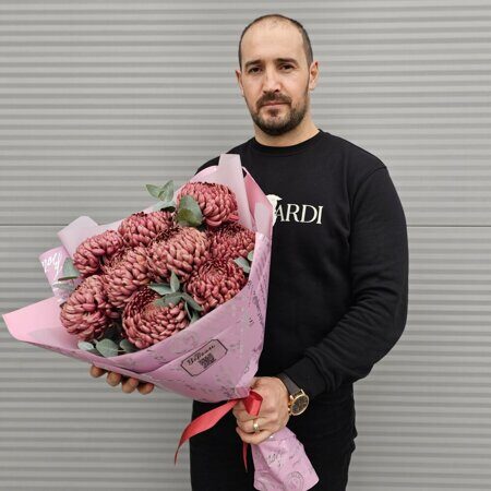 Букет 9 хризантем Бигуди Ред