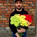 Гвоздики ассорти ярких оттенков