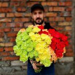 Гвоздики ассорти ярких оттенков