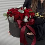 Розы в стиле "Коко Шанель"