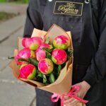 Букет из 7 пионов Coral sharm