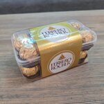 Коробка конфет Ferrero Rocher 200 г
