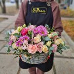 Розовая цветочная корзина "Моне"