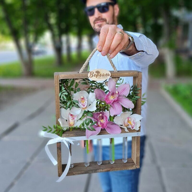 Рамочка с колбочками ( Орхидеи белые и розовые)