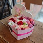 Сердце нежное с макарунами