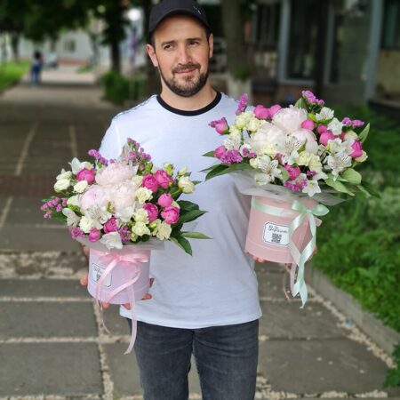 Коробка "Три пиона"