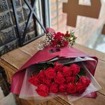 Двойной букет с красными розами