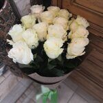 Букет из 15 больших белых роз